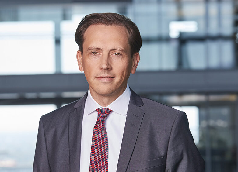 Eric Leupold tritt die Nachfolge von Robbert Booij als CEO von Eurex an ...