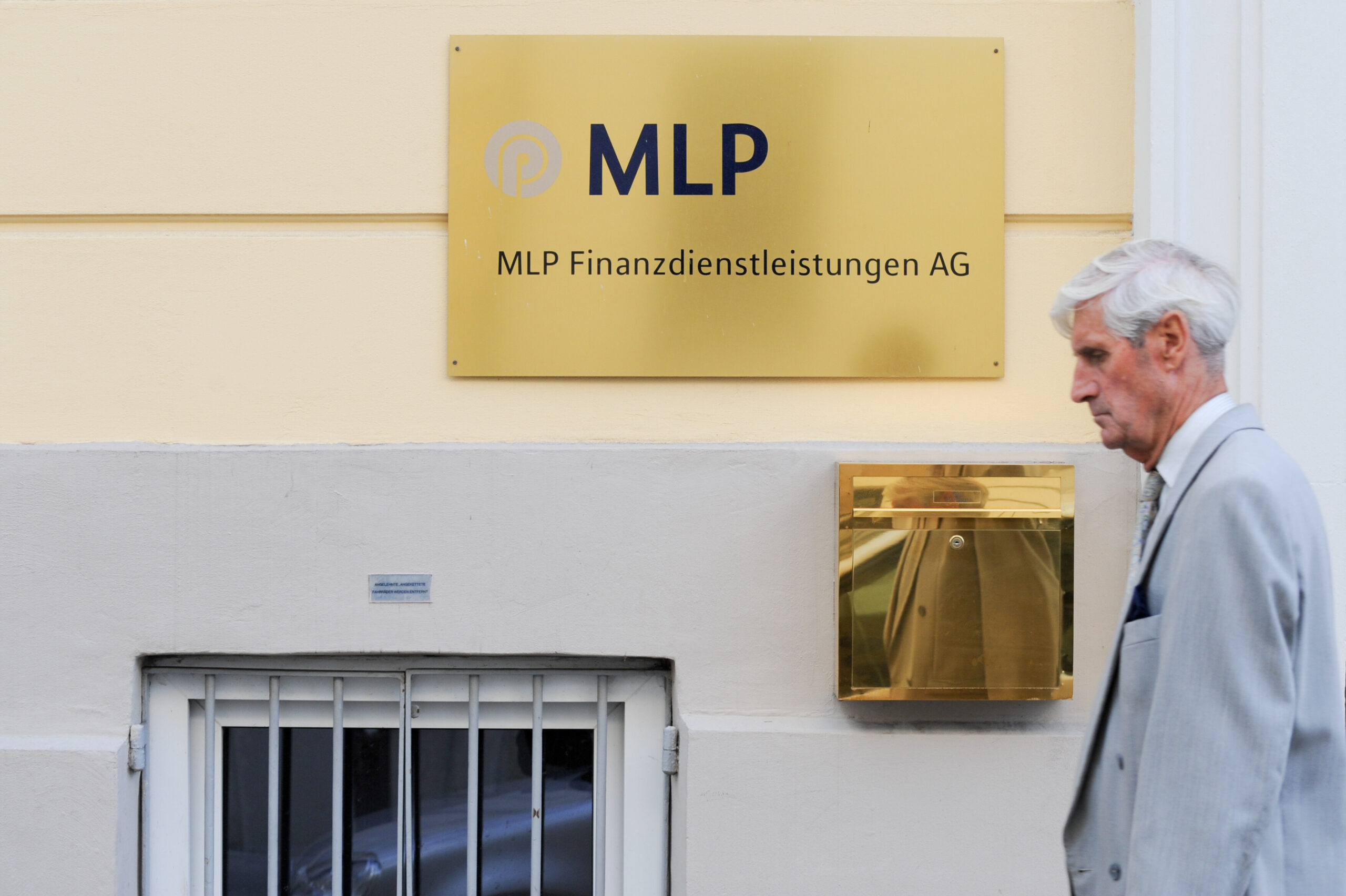 MLP hebt Jahresziel an | Börsen-Zeitung